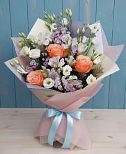 Букет цветов из:  Лизиантусы, Розы, Альстромерии и Гипсофила в Поселок Пансионата Полушкино